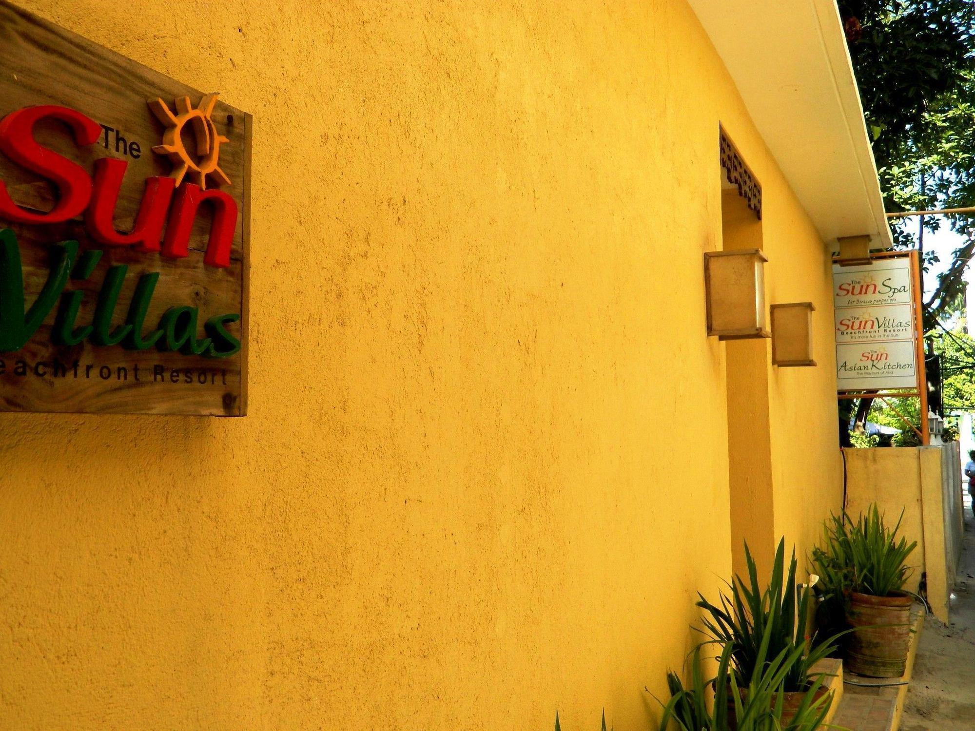 Sun Villa Beachfront Resort&Spa Balabag  Exterior foto