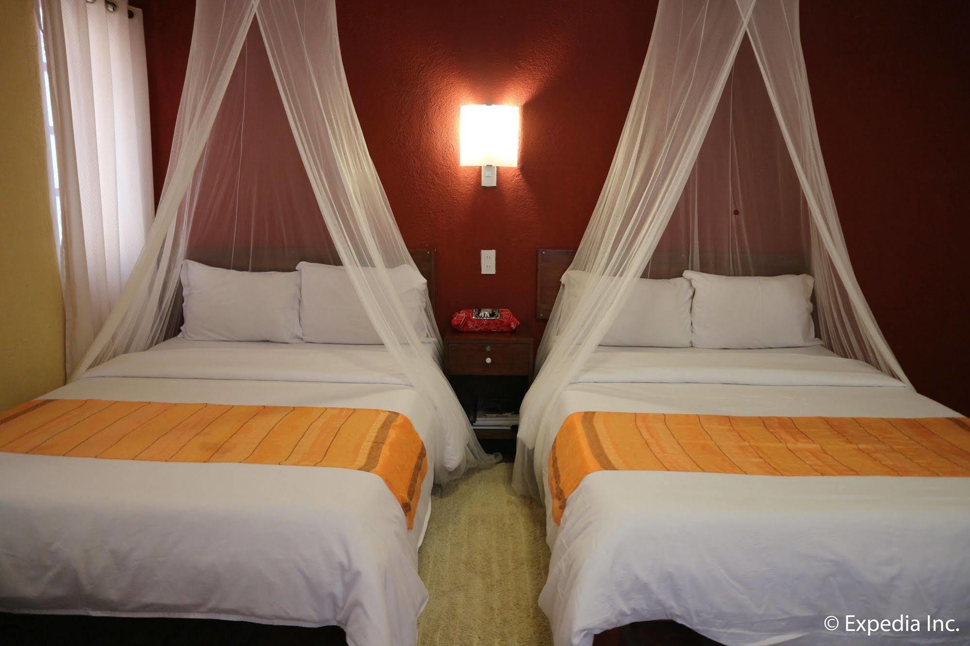 Sun Villa Beachfront Resort&Spa Balabag  Exterior foto